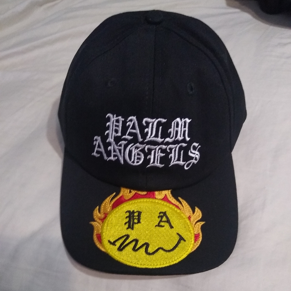 Palm Angel's Hat